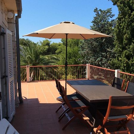Apartment Supetar Blue Sky Bagian luar foto